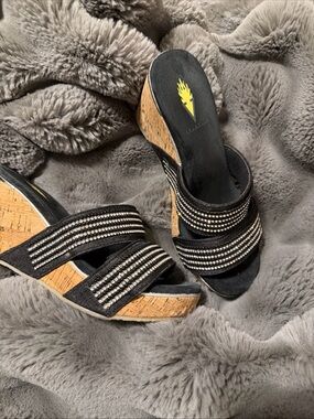 Volatile Leather Platform Wedge Sandals Slip On Jewels High Heel Size 6 EUC